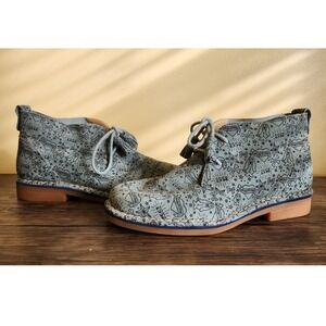 Hush Puppies Womens Ankle Boots Light Blue All Over Print Tassels Lace Up Sz 8.5